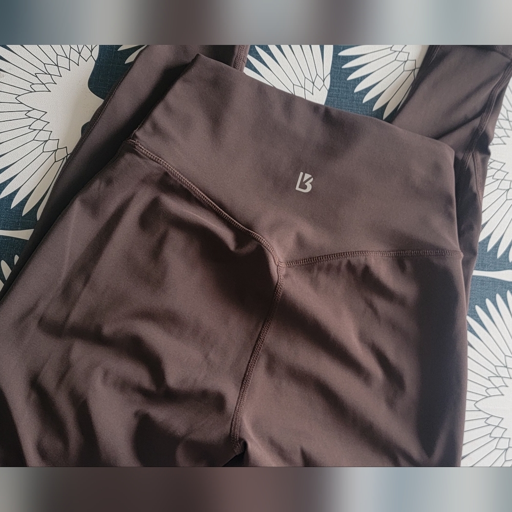 Buffbunny size small brown leggings active wear